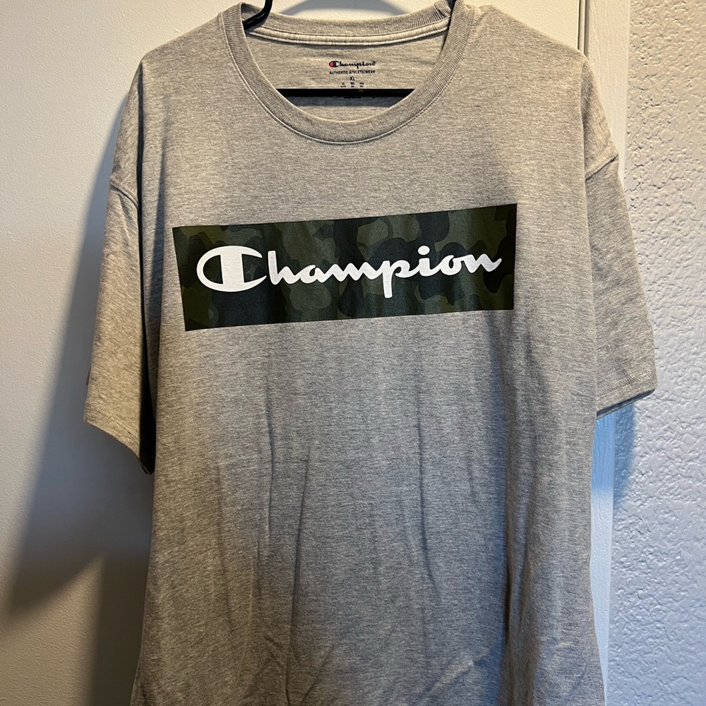 XL Mens Champion TShirt New